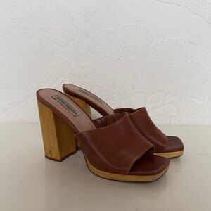 Steve Madden Josette Cognac Tan Leather Block Heel Slip On Sandals Size 8.5